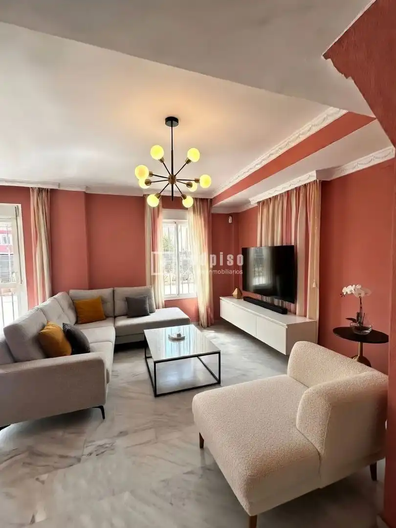 Living room of Houses for sale in Mairena del Aljarafe  with Air Conditioner and Terrace