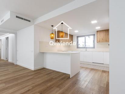 Kitchen of Flat for sale in Sabadell  with Air Conditioner