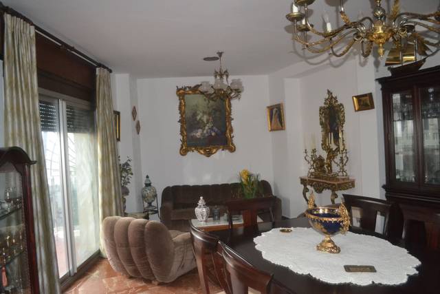 Piso en Venta en Calle Honda en Centro