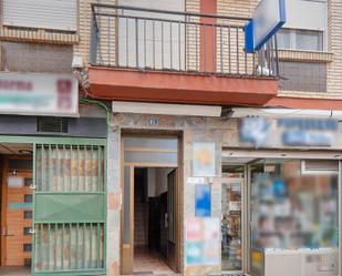 Vista exterior de Pis en venda en Yecla amb Traster