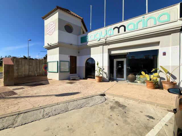 Local comercial en Alquiler en Caddie en Buenas Noches