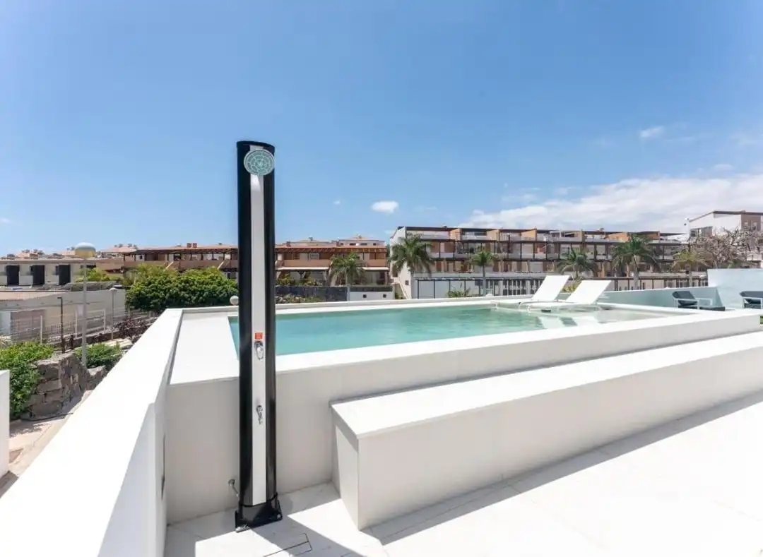 Piscina de Casa o xalet en venda en San Miguel de Abona amb Jardí privat, Traster i Piscina