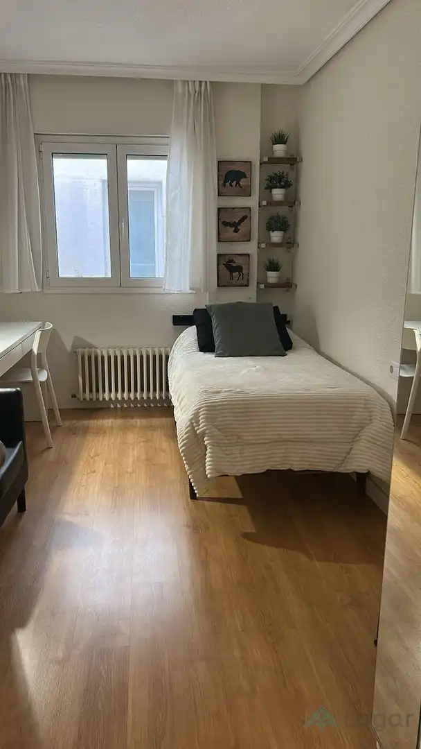 Bedroom of Flat for rent in Murcia  with Air Conditioner, Heating and Parquet flooring