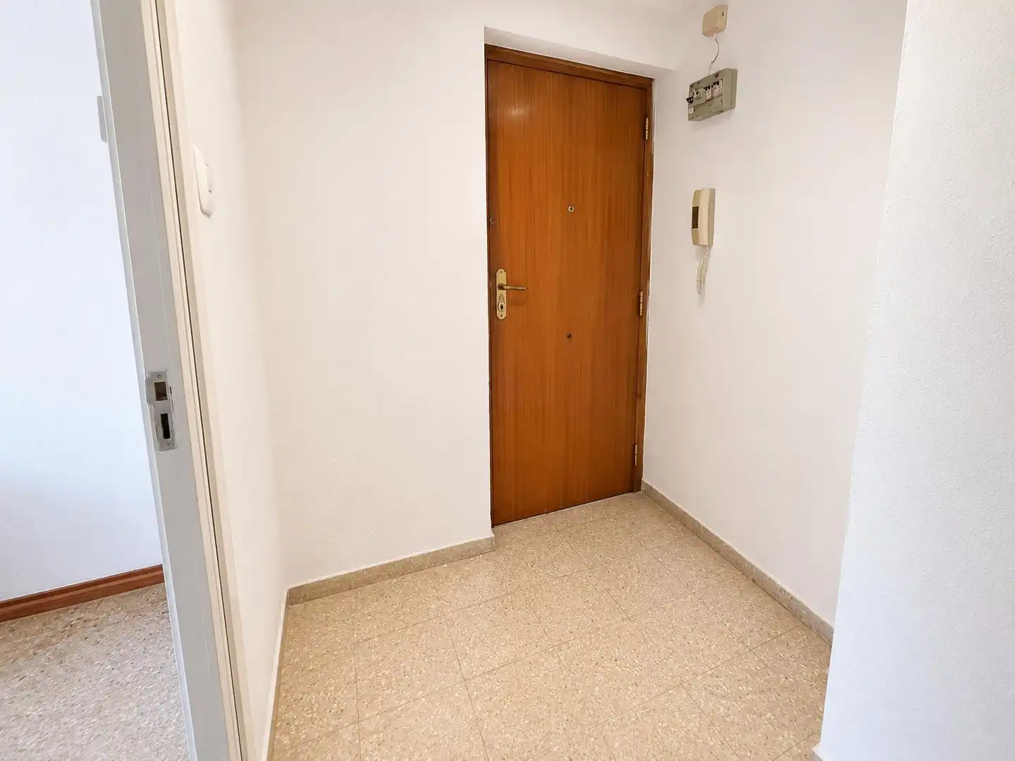 Piso en venta en Valencia con Calefacción y Balcón