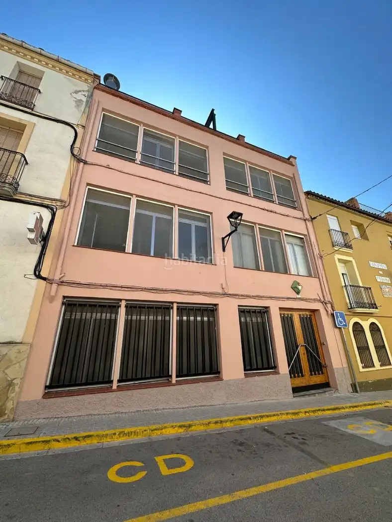 Industrial building for sale in Carrer del Doctor Trueta 14, imagen 3