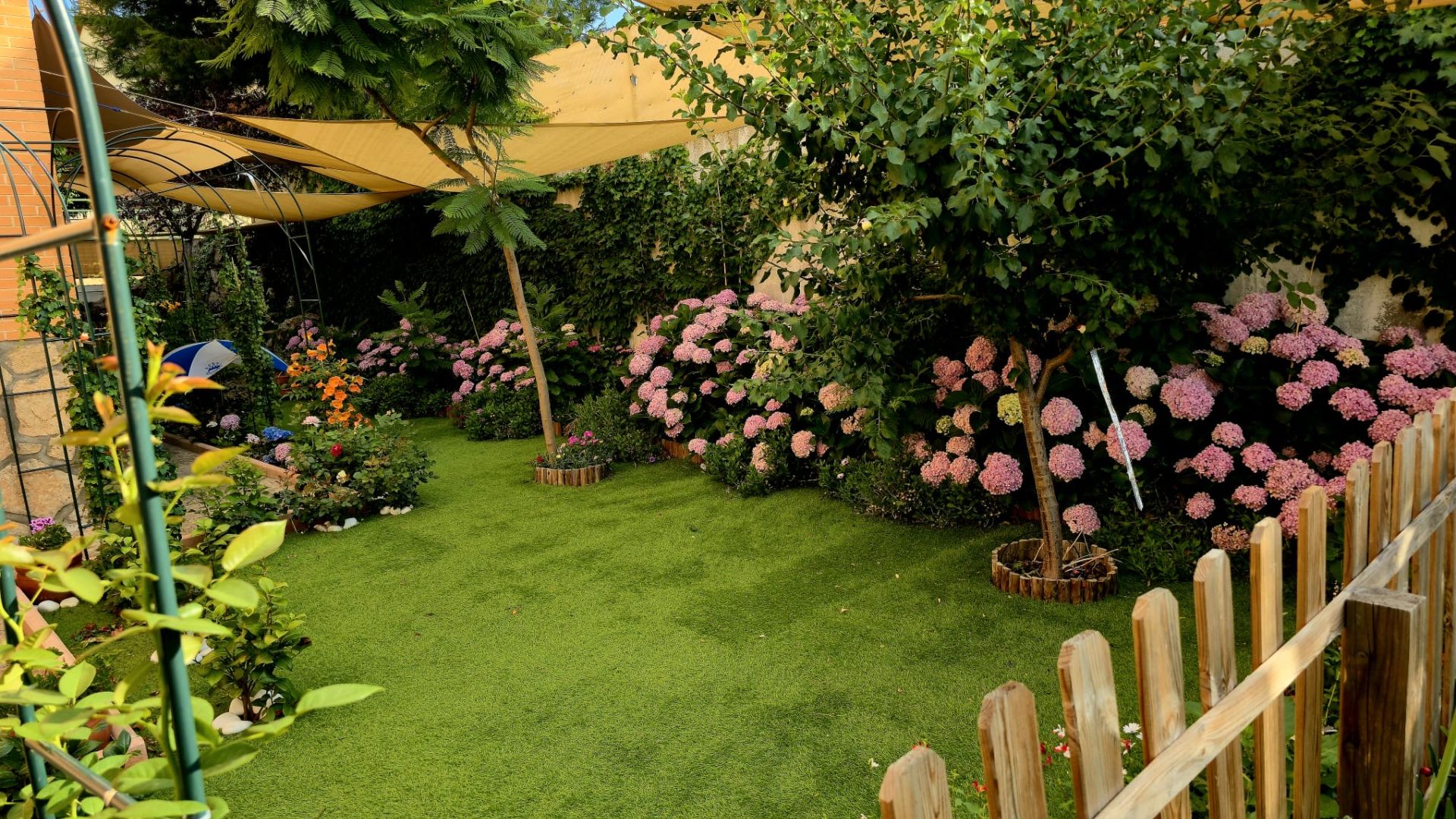 Jardí de Casa o xalet en venda en San Martín de Valdeiglesias amb Aire condicionat, Calefacció i Jardí privat