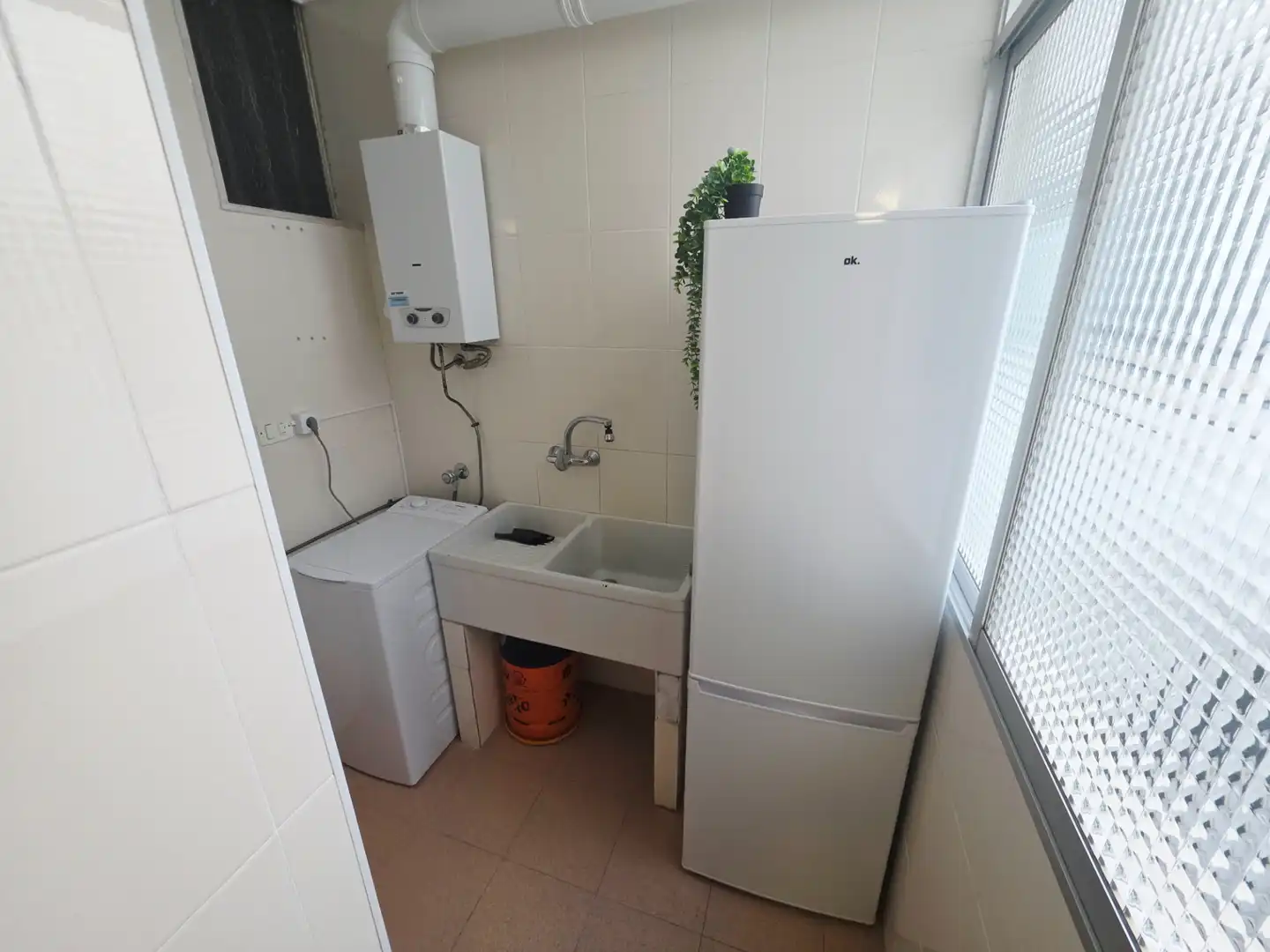 Kitchen of Flat for rent in Vila-real  with Storage room, Furnished and Oven
