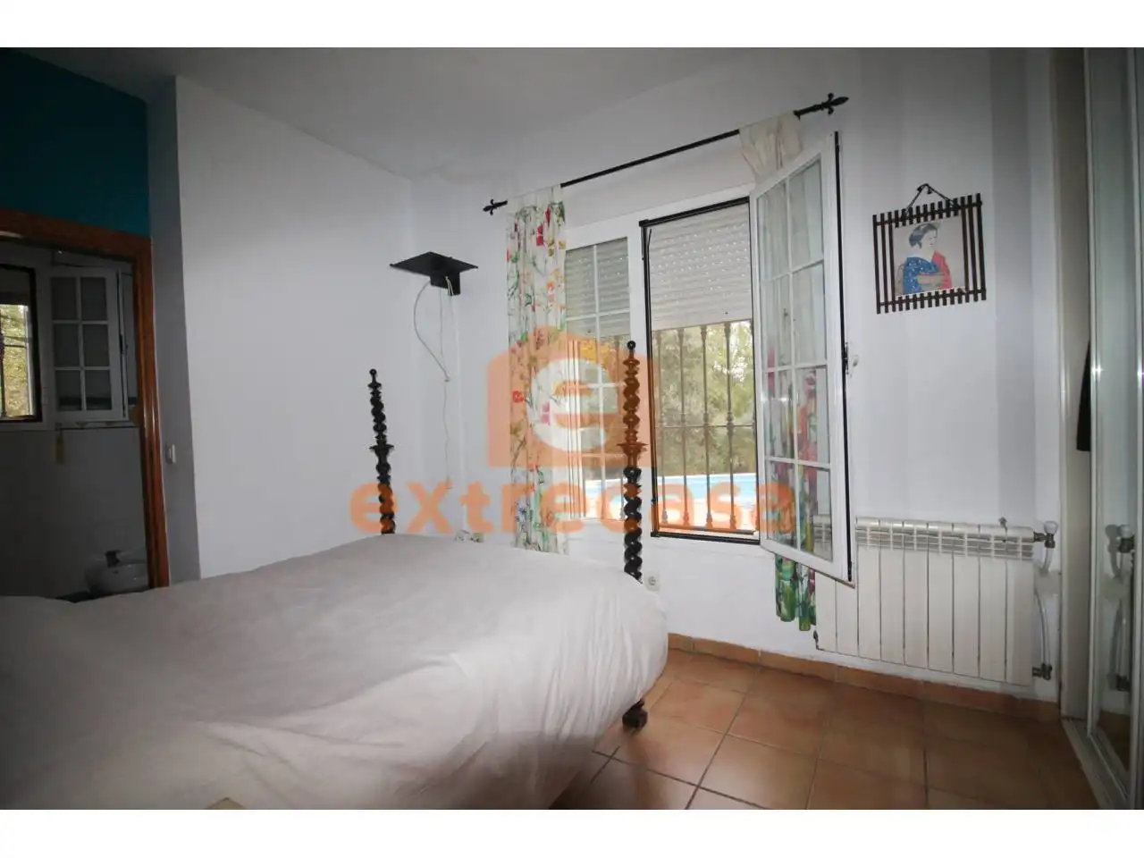 Schlafzimmer von Haus oder Chalet zum Verkauf in Badajoz mit Klimaanlage, Heizung und Privatgarten