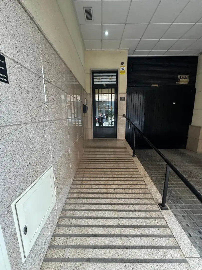 Appartamento con ascensore in affitto a Carrer Juan Díez Martínez 38