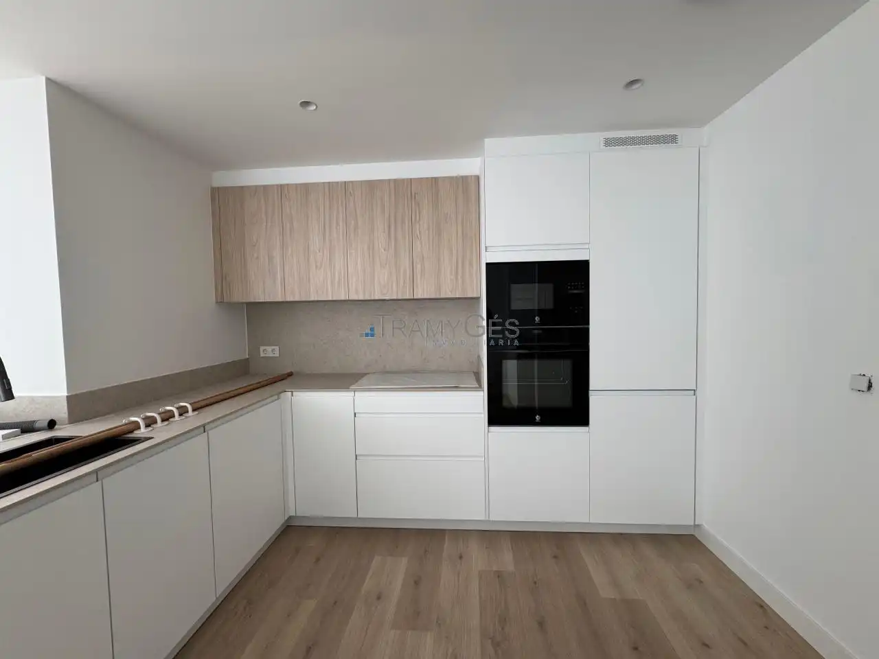 Flat with lift for sale in SANJURJO BADIA, imagen 14