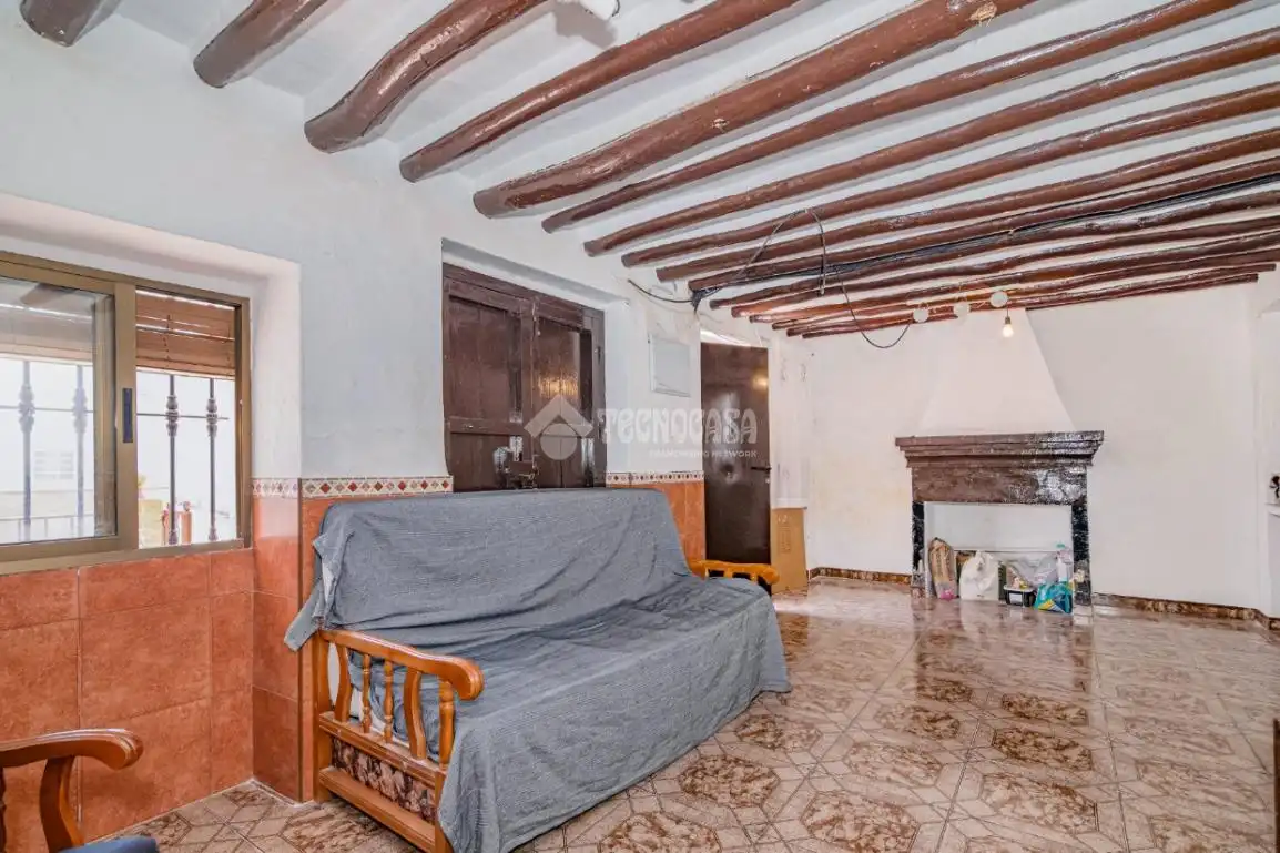 Sala d'estar de Casa adosada en venda en Loja