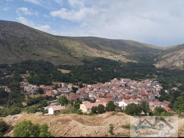 Casa-chalet en Venta en Navalacruz