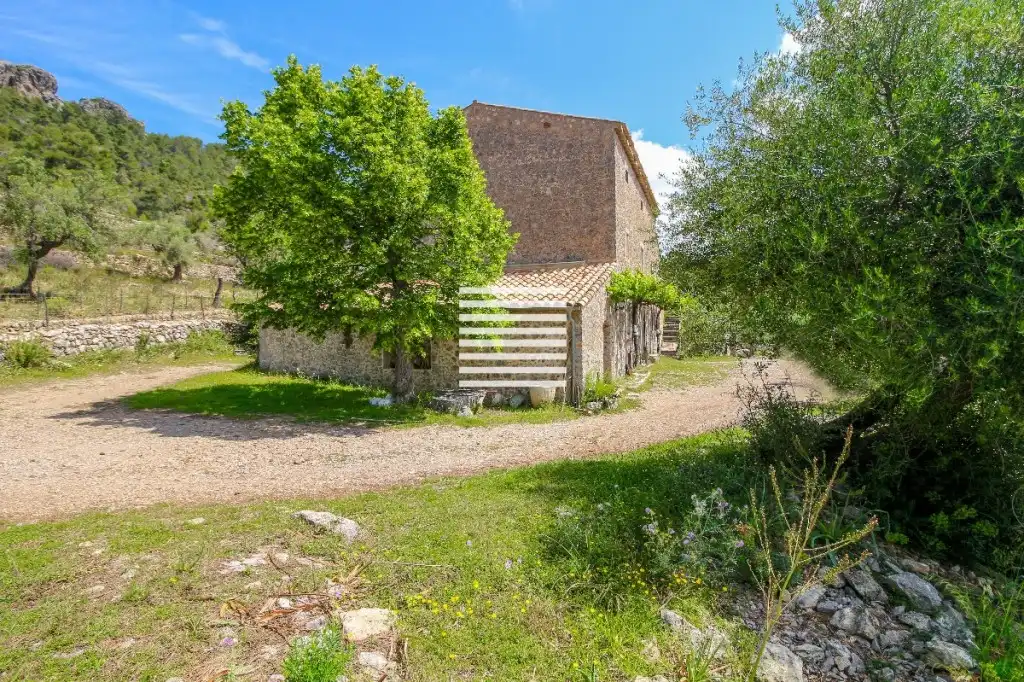 Vista exterior de Casa o chalet en venta en Escorca con Trastero