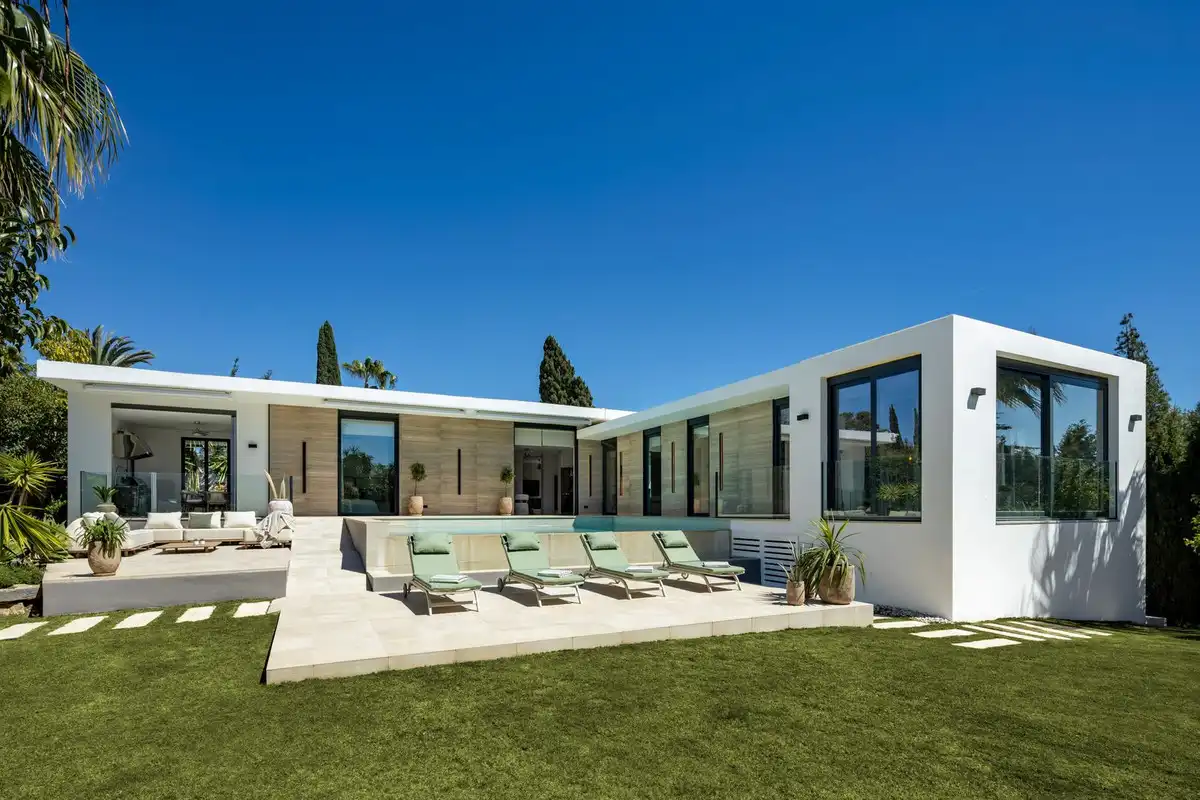 Reihenhaus zum Verkauf in Nueva Andalucía