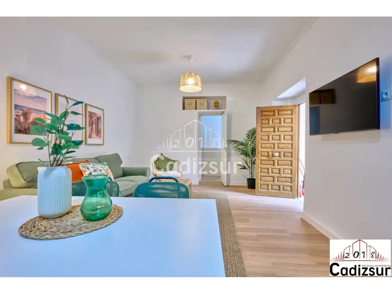 Sala de estar de Piso en venta en Cádiz con Trastero y Amueblado