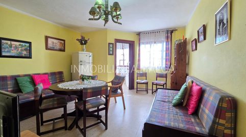Foto 2 de Piso en venta en Barrio San Antonio, 26, Colunga, Asturias