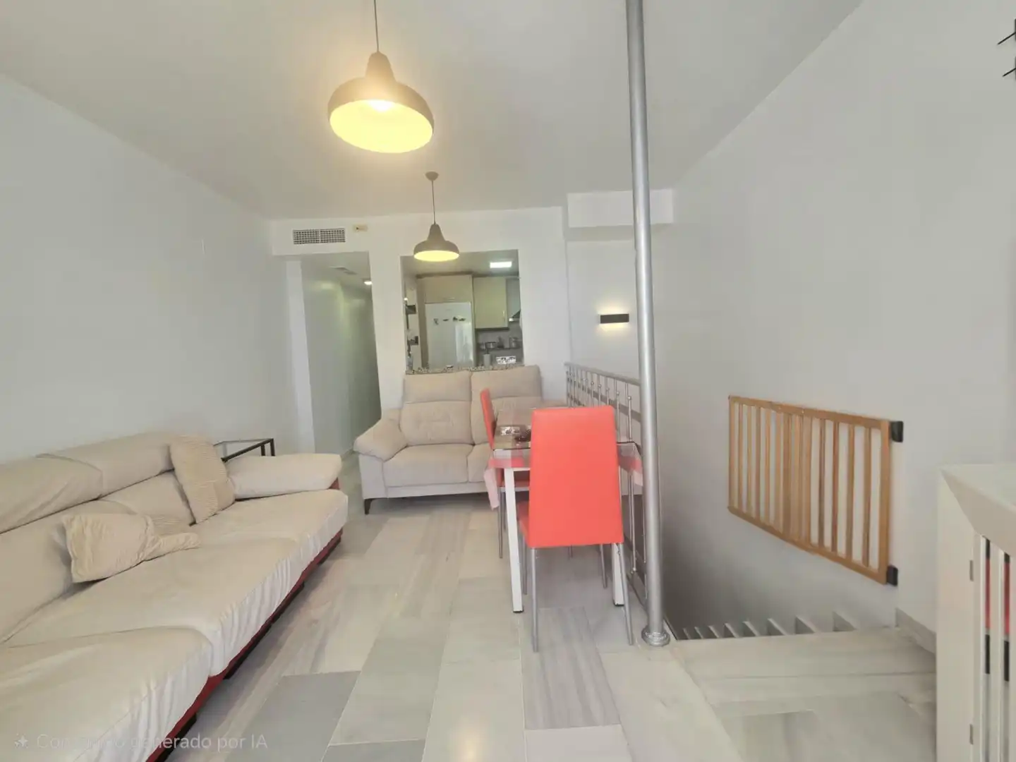 Wohnzimmer von Maisonette zum Verkauf in Torremolinos mit Klimaanlage, Privatgarten und Terrasse