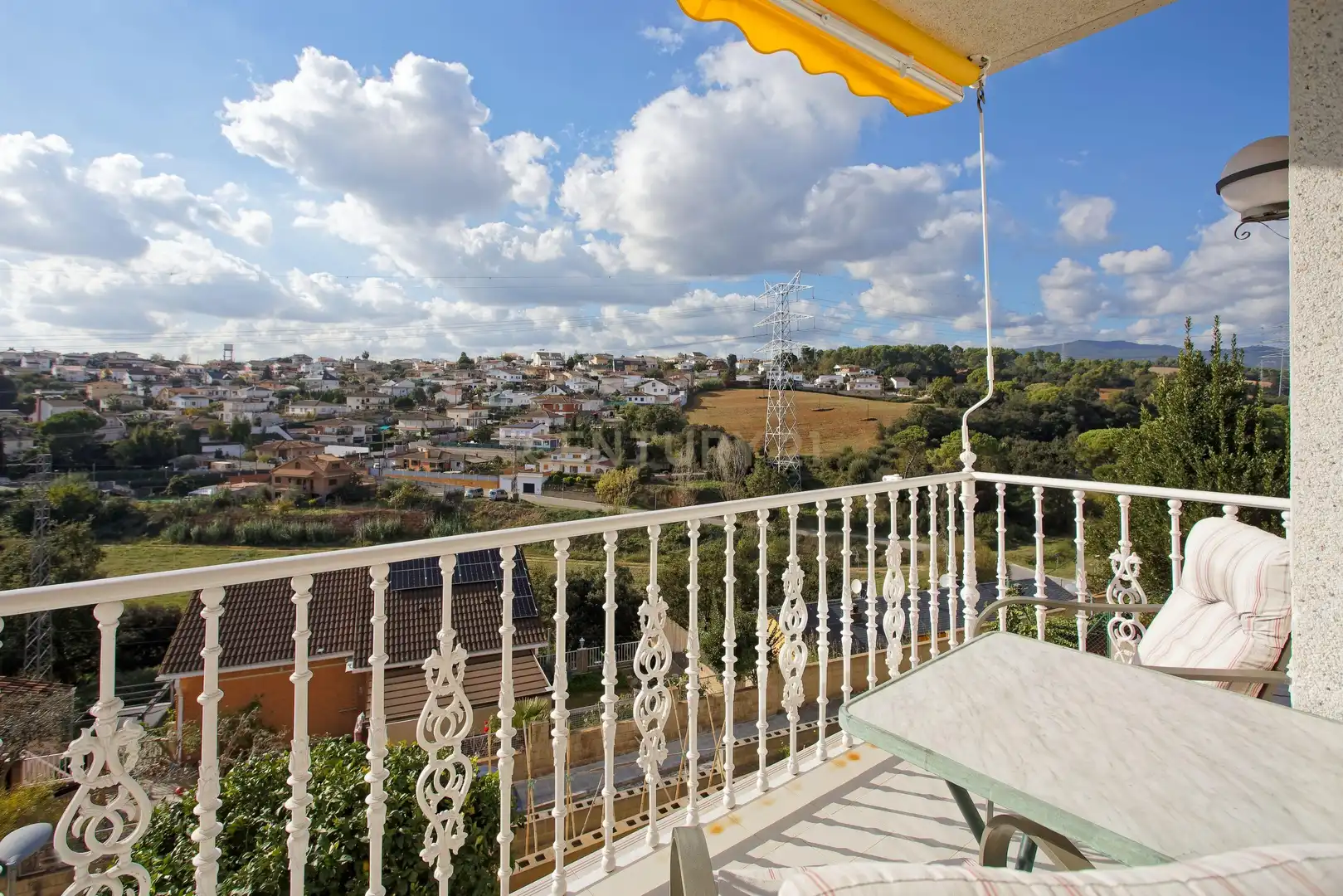 Vista exterior de Casa o chalet en venta en Lliçà d'Amunt con Trastero y Balcón