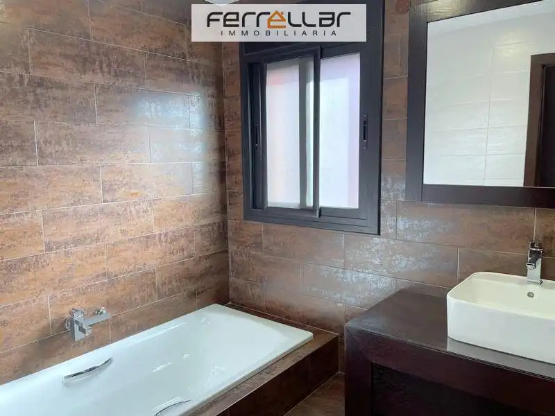 Baño de Casa o chalet en venta en Cambrils con Calefacción, Jardín privado y Terraza