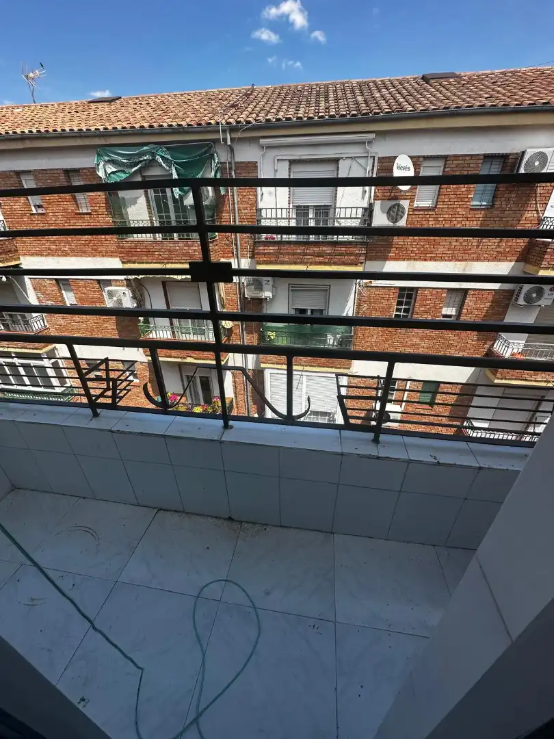 Terrassa de Pis en venda en Jaén amb Aire condicionat, Moblat i Balcó
