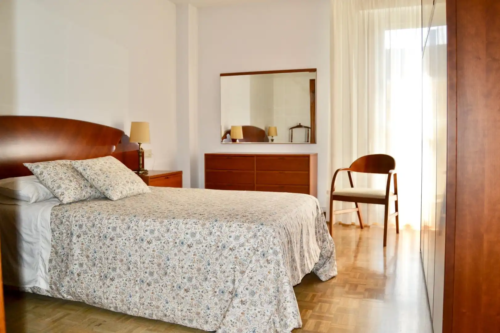 Habitación de Piso en venta en  Pamplona / Iruña con Parquet y Trastero