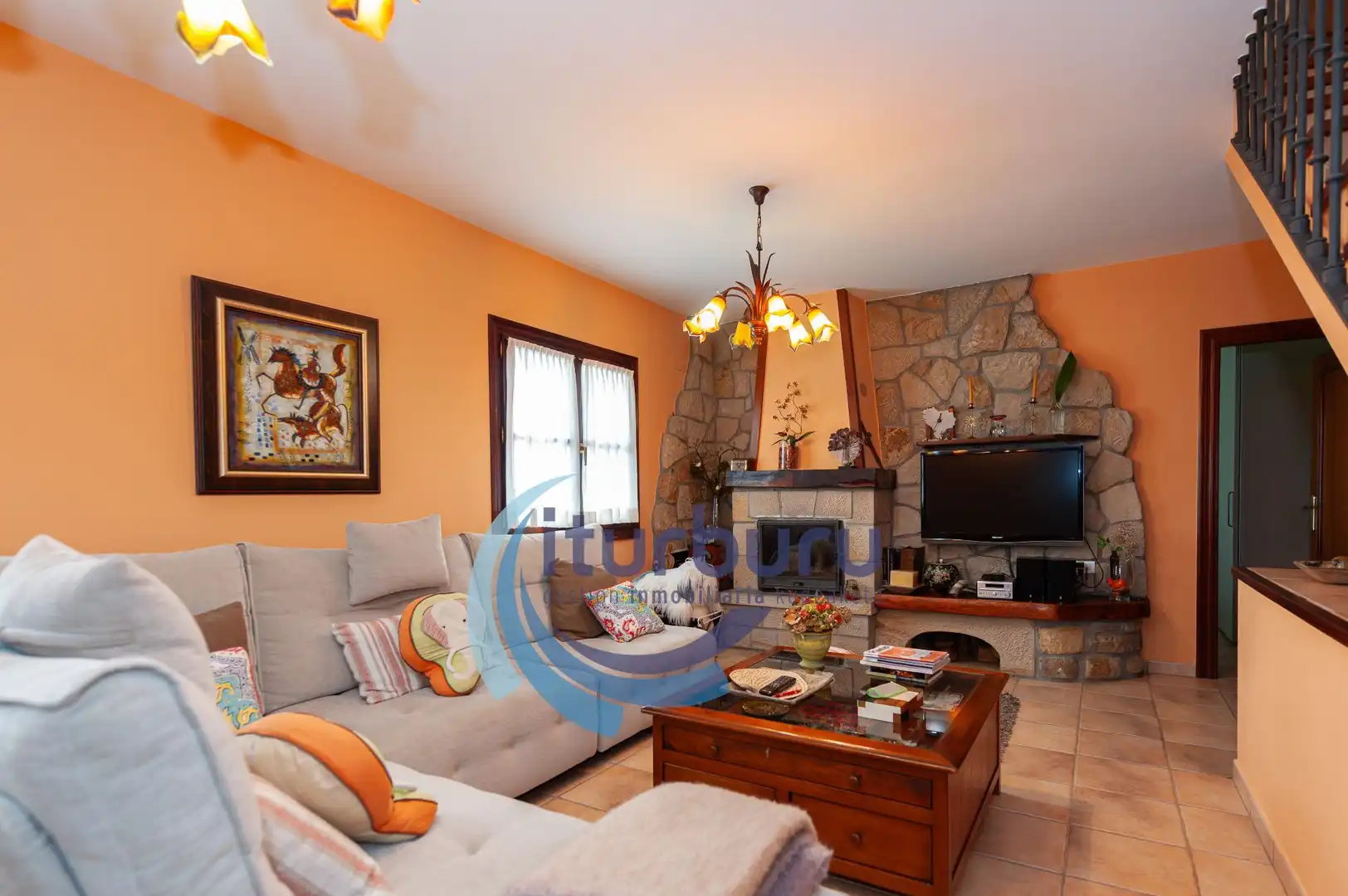 Sala de estar de Casa o chalet en venta en Zamudio con Calefacción, Jardín privado y Terraza