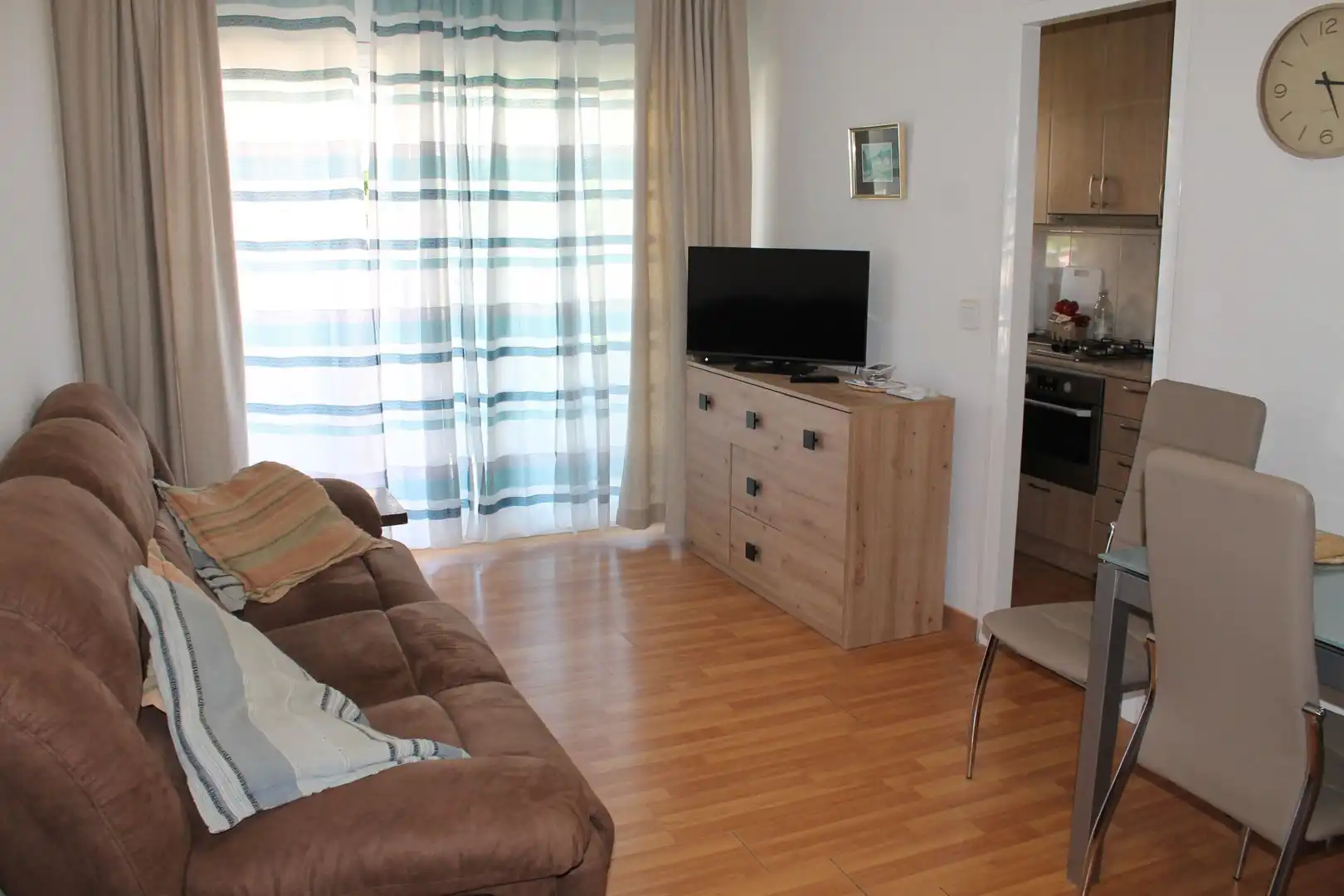 Habitación de Apartamento en venta en L'Estartit con Aire acondicionado y Amueblado