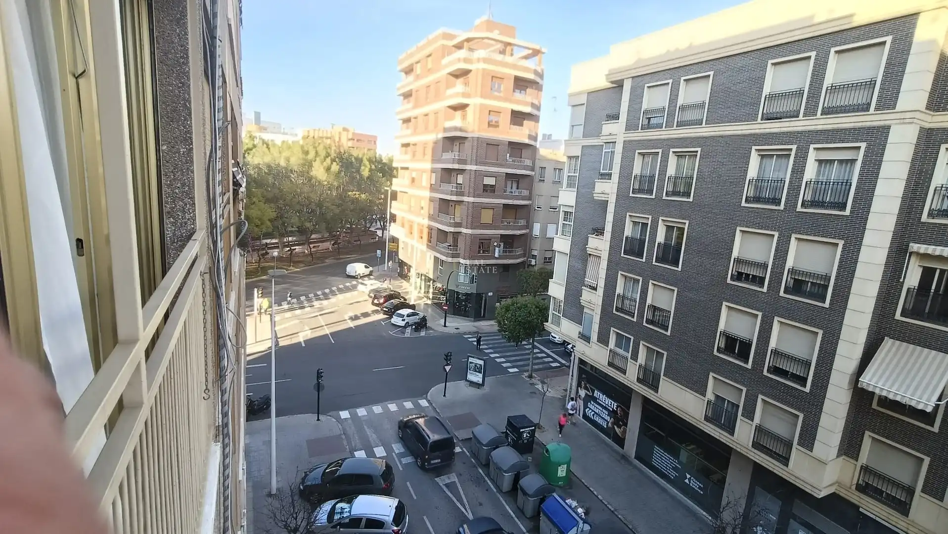 Außenansicht von Wohnung zum Verkauf in Elche / Elx mit Klimaanlage und Abstellraum