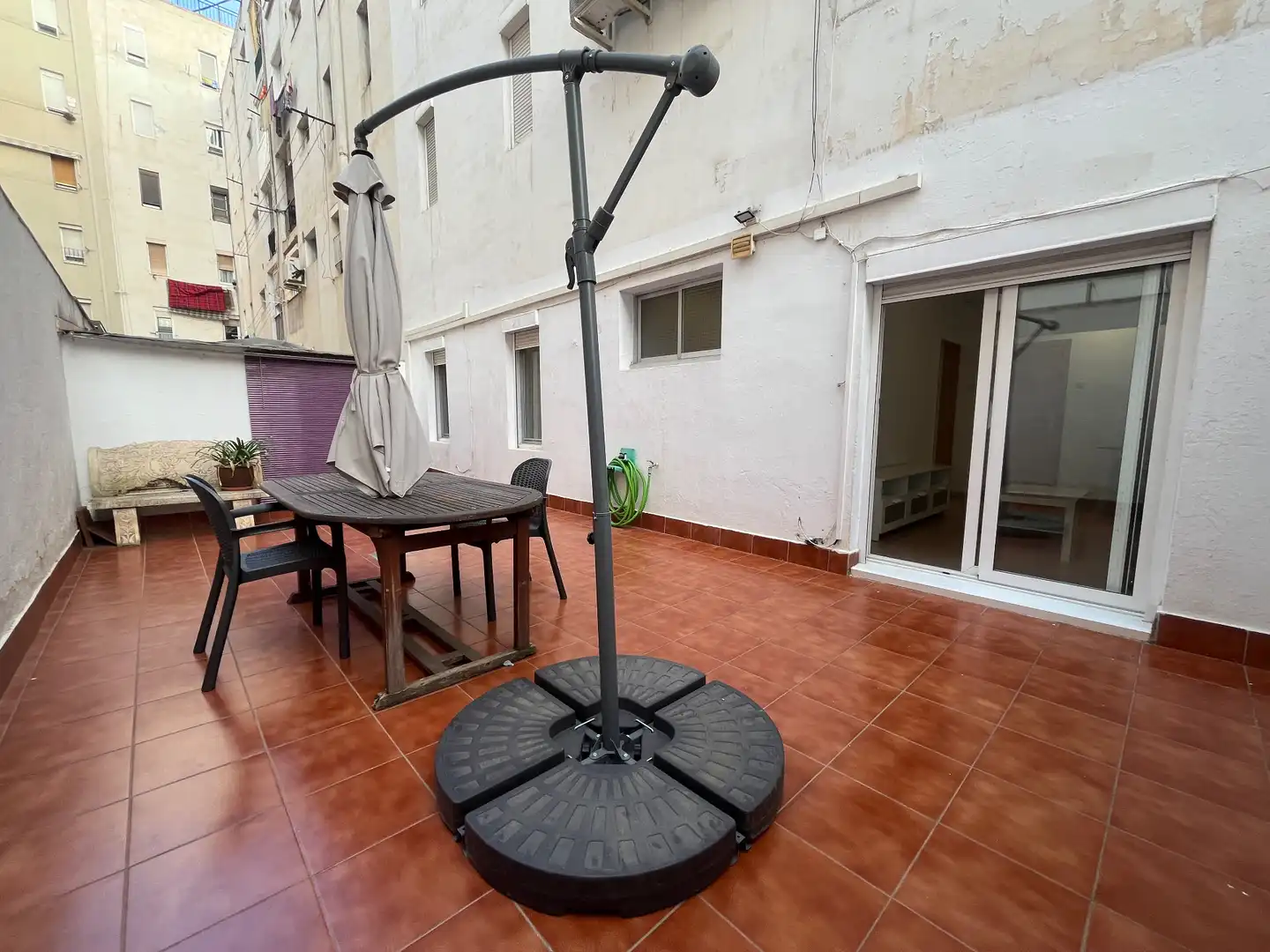 Terraza de Planta baja de alquiler en Cerdanyola del Vallès con Calefacción, Terraza y Trastero