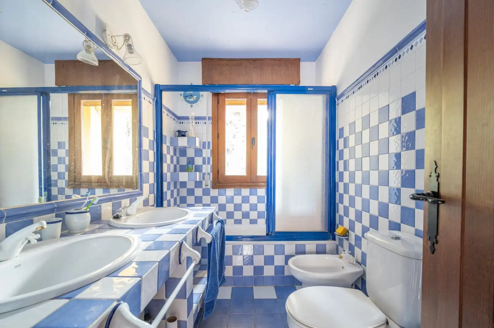 Badezimmer von Haus oder Chalet zum Verkauf in Alhendín mit Heizung, Privatgarten und Terrasse