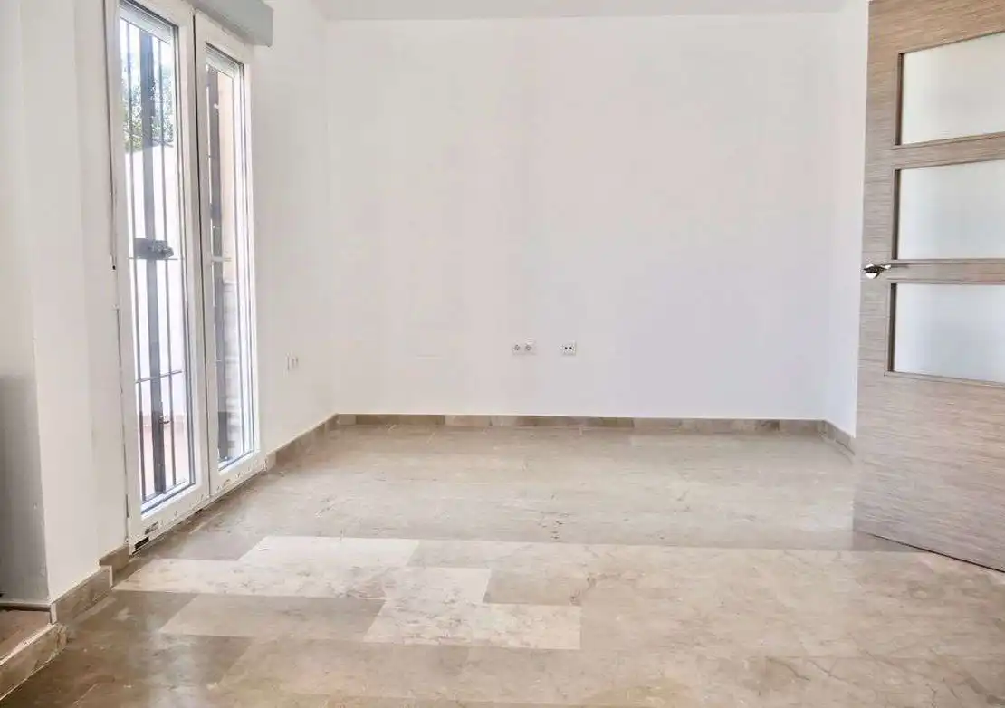 Ground floor for sale in El Ronquillo  with Private garden, Terrace and Swimming Pool