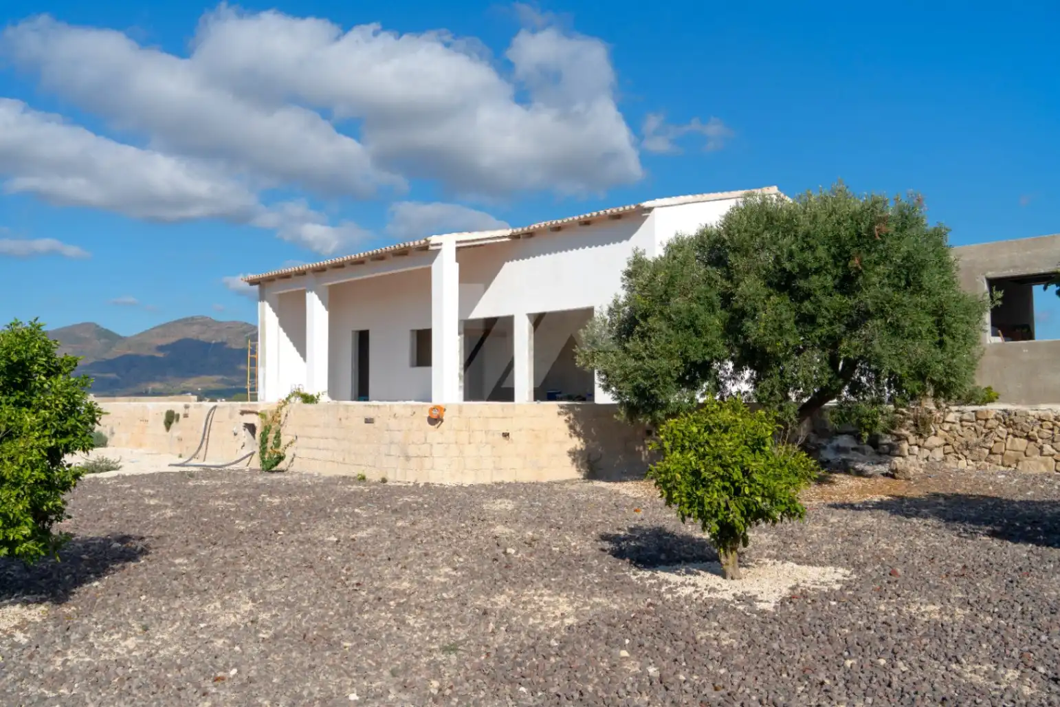 Casa rústica amb piscina en venda a Benissa pueblo, imagen 2