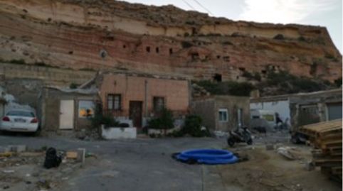 Foto 4 de Casa o chalet en venta en Calle Potera, La Chanca - Pescadería, Almería Capital