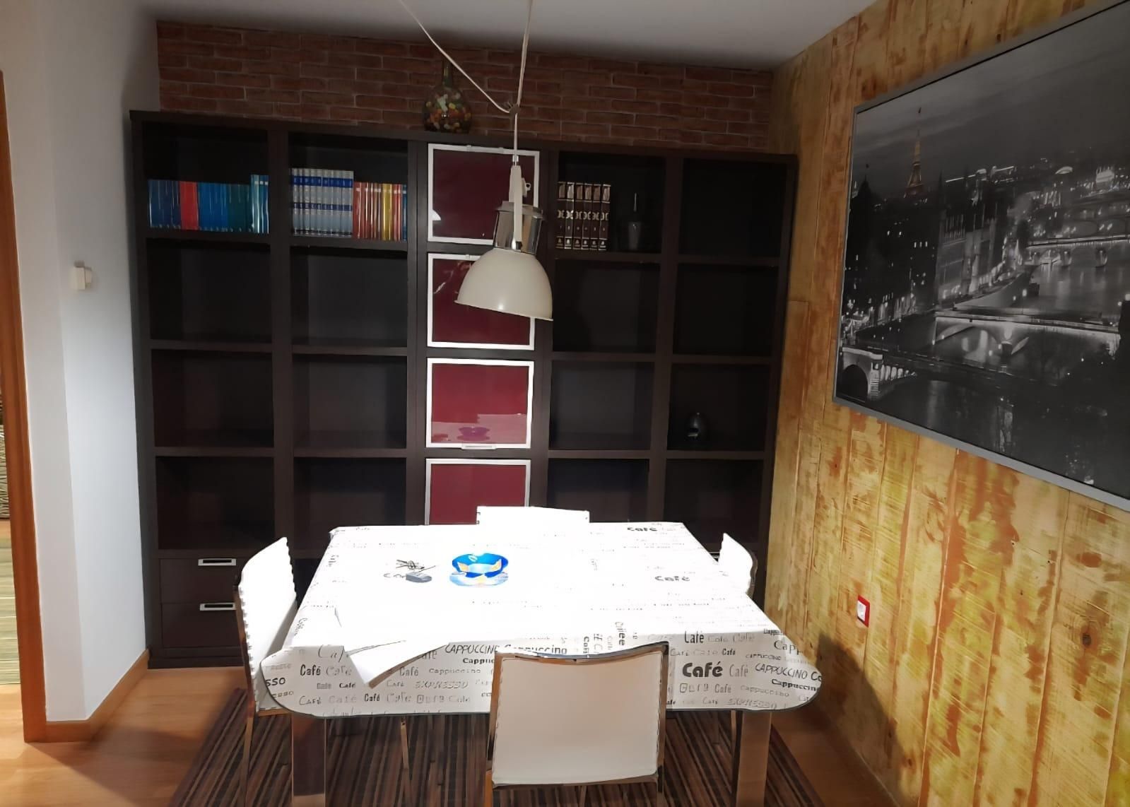 Comedor de Piso de alquiler en Ourense Capital  con Calefacción