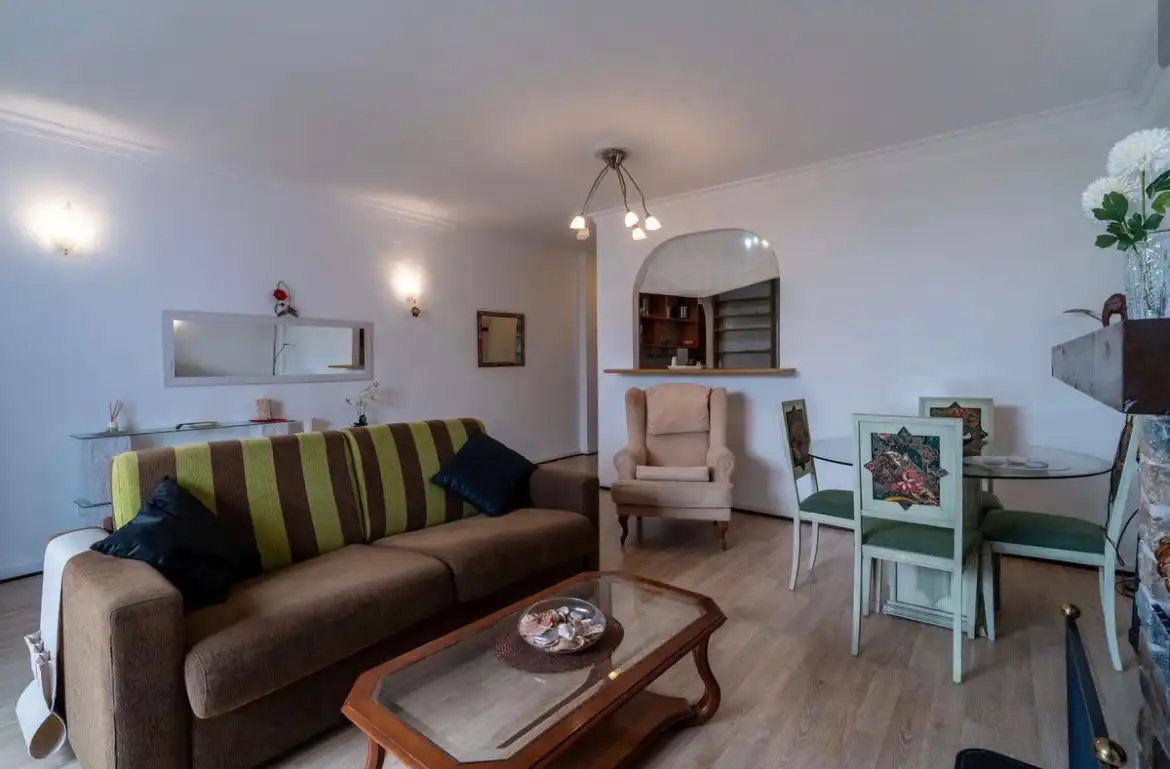 Sala de estar de Piso en venta en Benalmádena con Aire acondicionado, Terraza y Amueblado