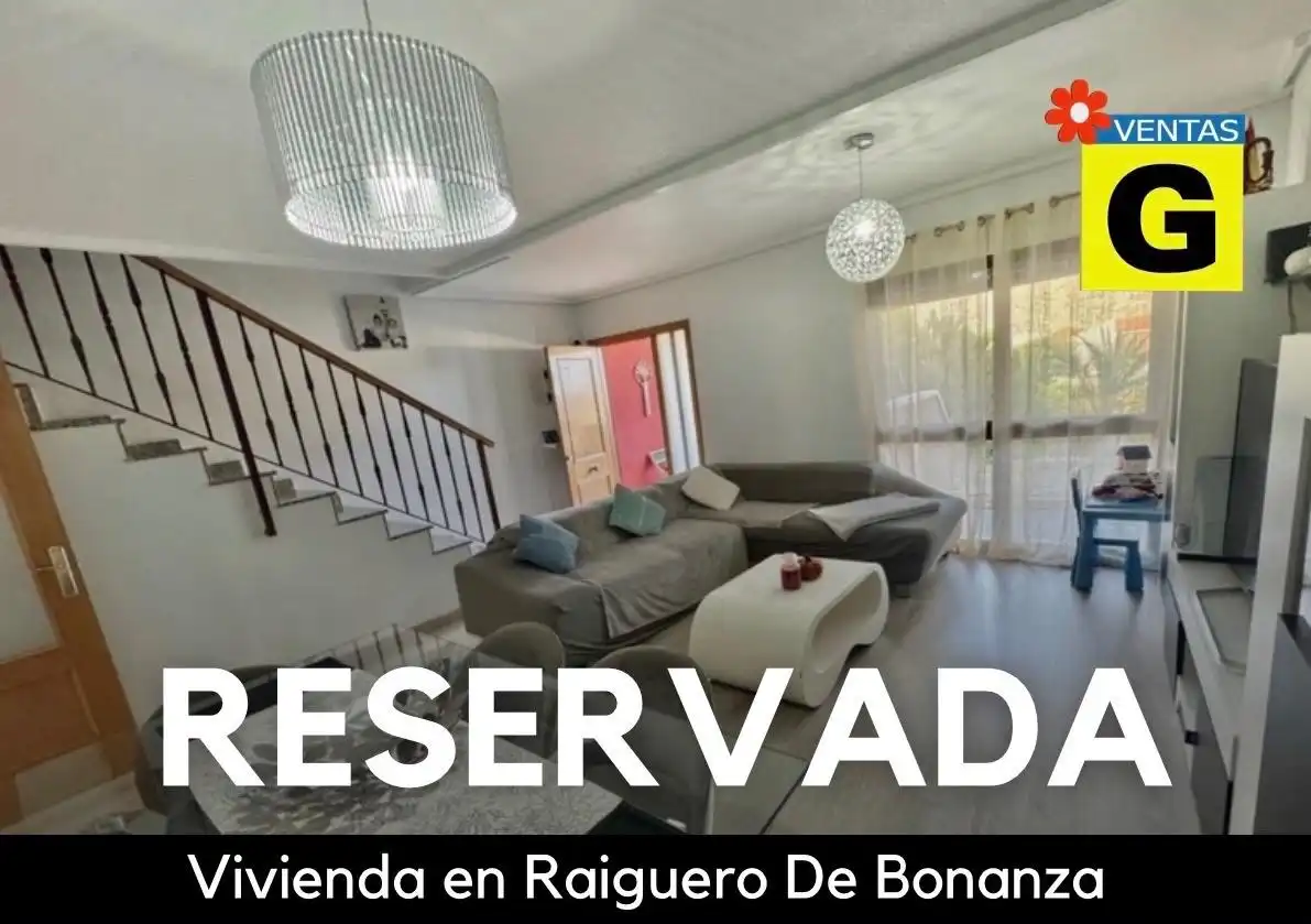 Casa adosada en venta en Orihuela con Aire acondicionado, Parquet y Terraza