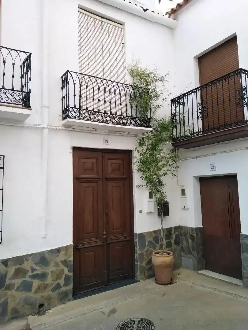 Vista exterior de Planta baixa en venda en Ohanes amb Aire condicionat i Balcó