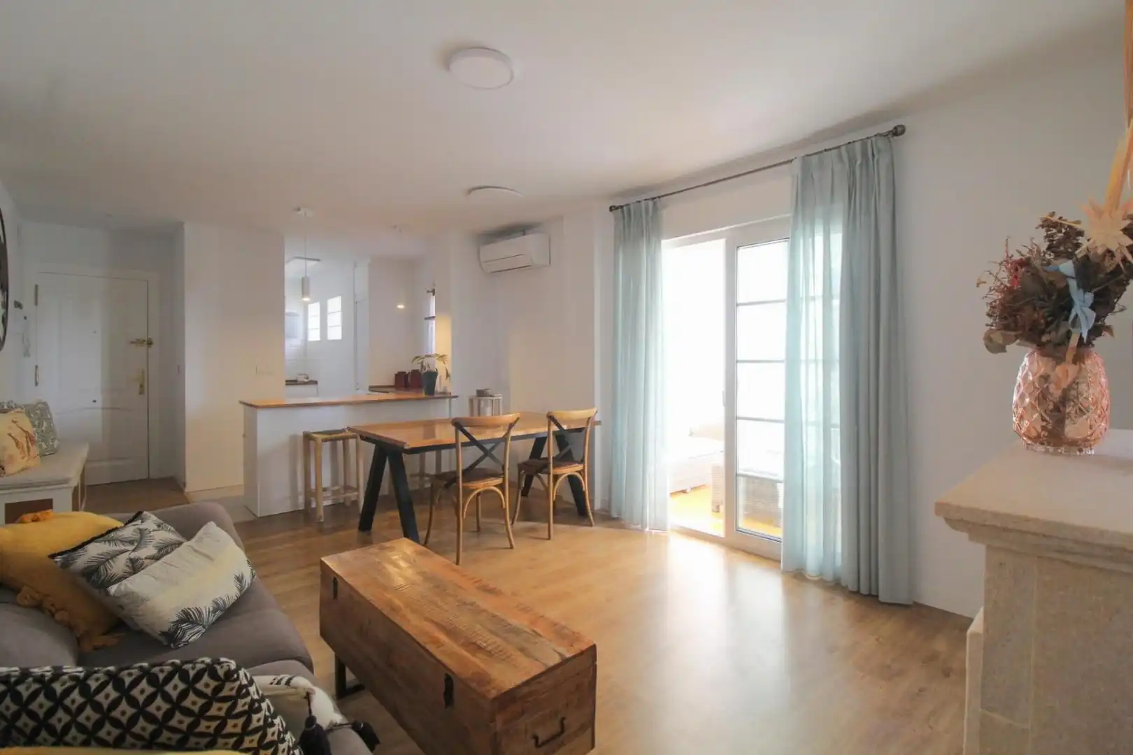 Apartament amb ascensor en venda a Avenida Desiderio Rodríguez, imagen 3