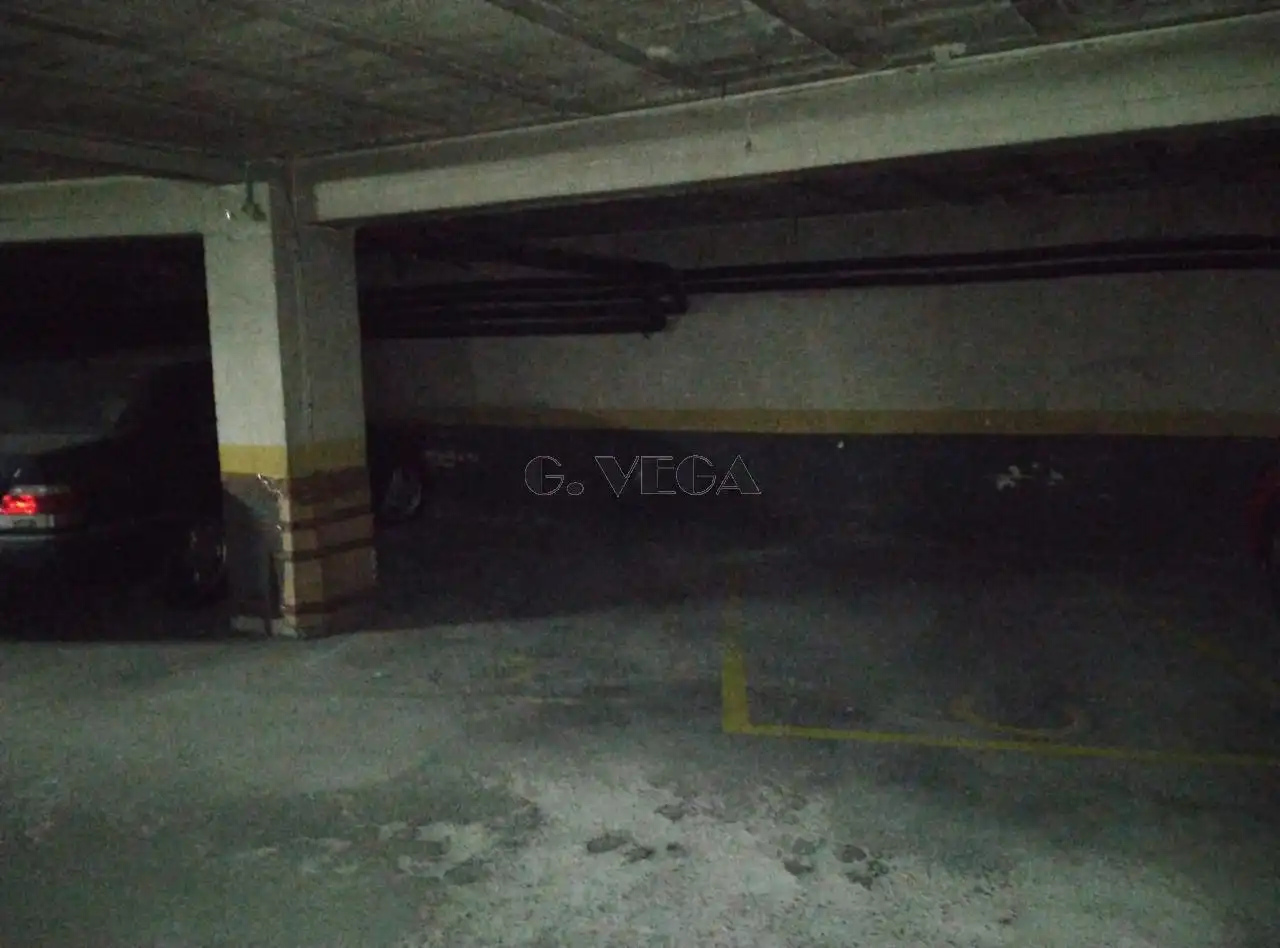 Aparcament de Garatge en venda en Vigo 