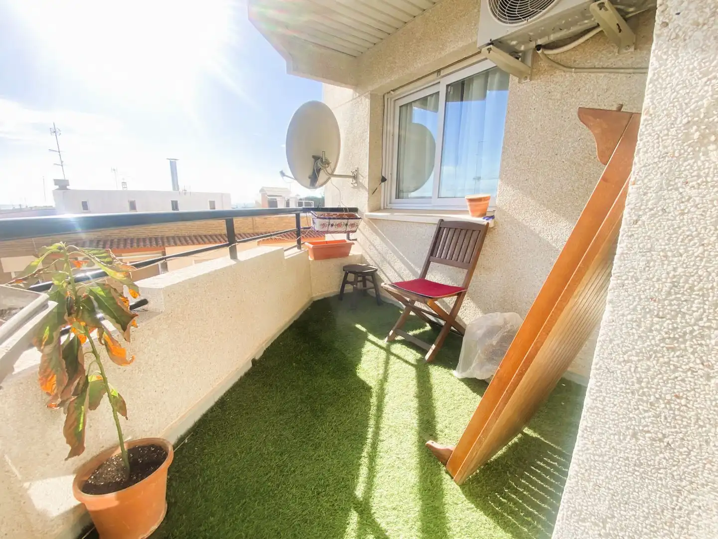 Piso con terraza en venta en Lluis Companys, imagen 2