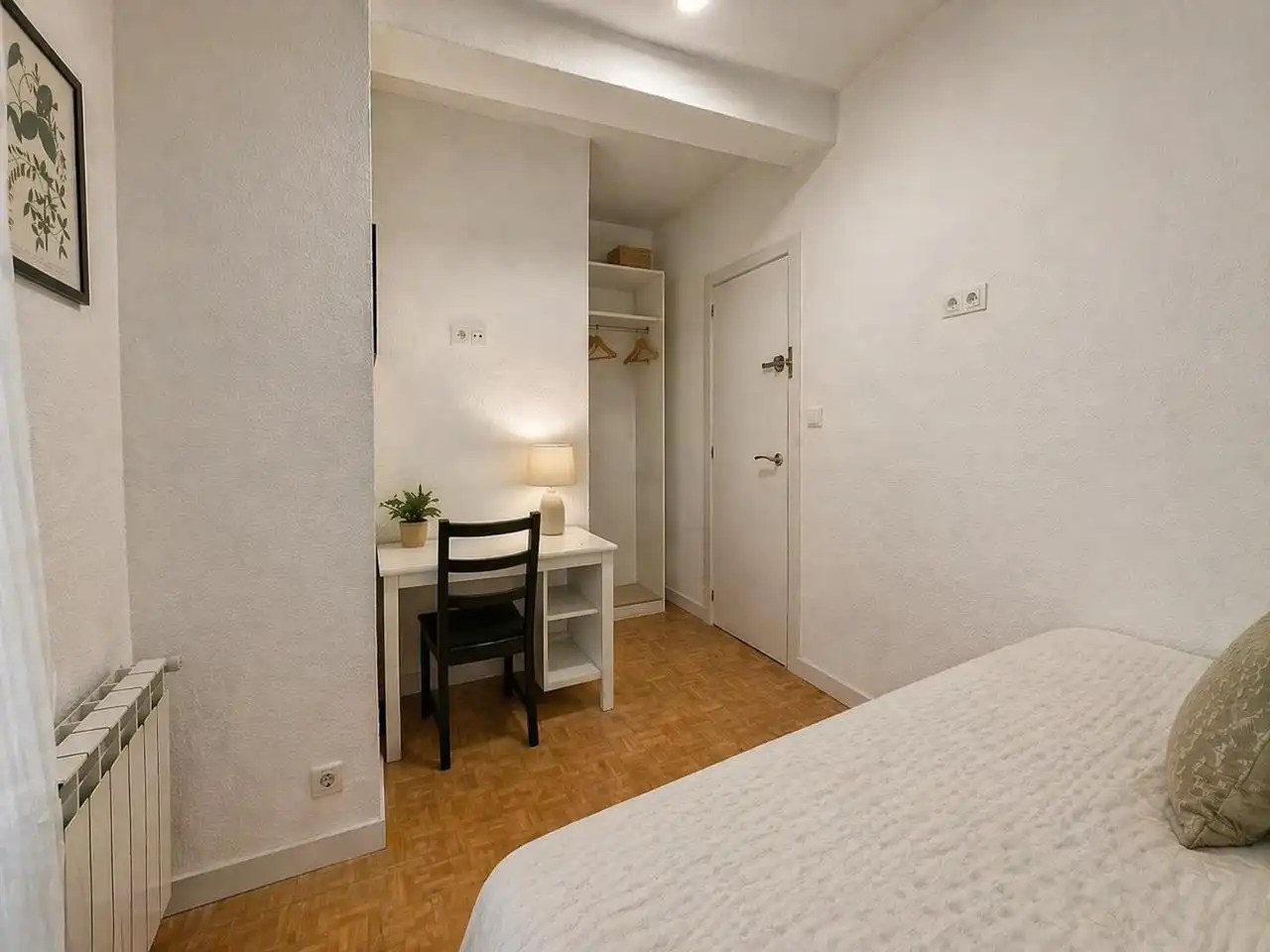 Habitación en Paseo de la Castellana, Almenara -Ventilla