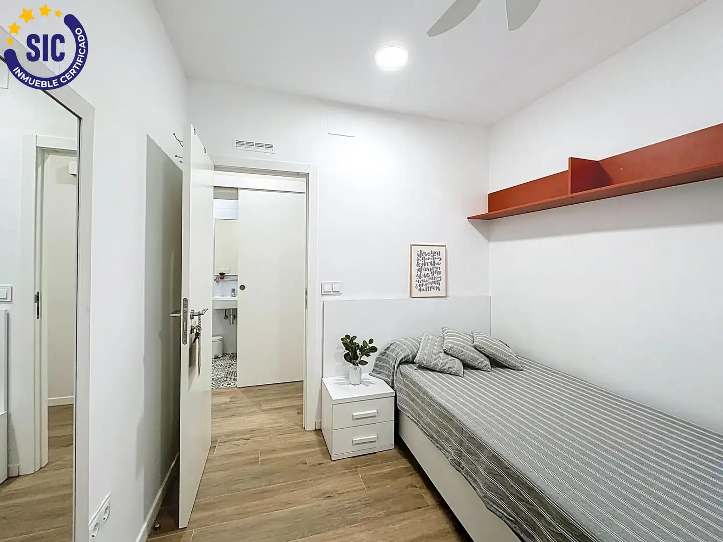 Habitación de Piso en venta en Valencia con Aire acondicionado, Calefacción y Amueblado