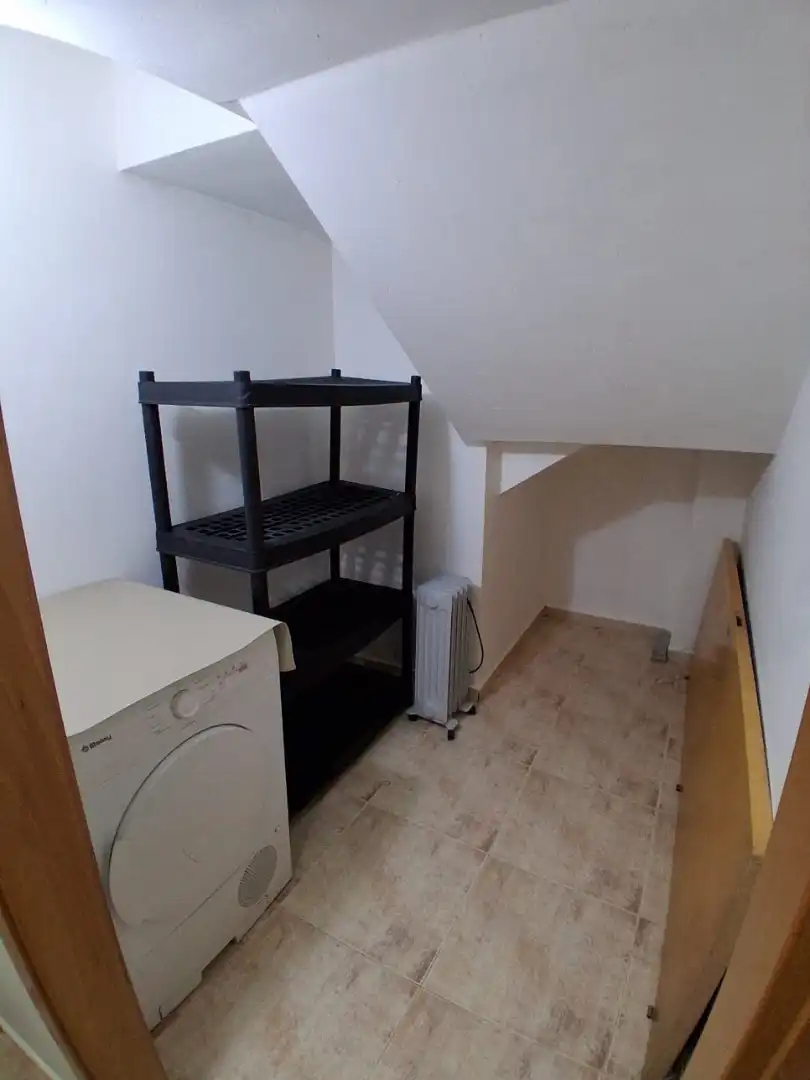 Maisonette zum Verkauf in Vinaròs mit Abstellraum und Balkon