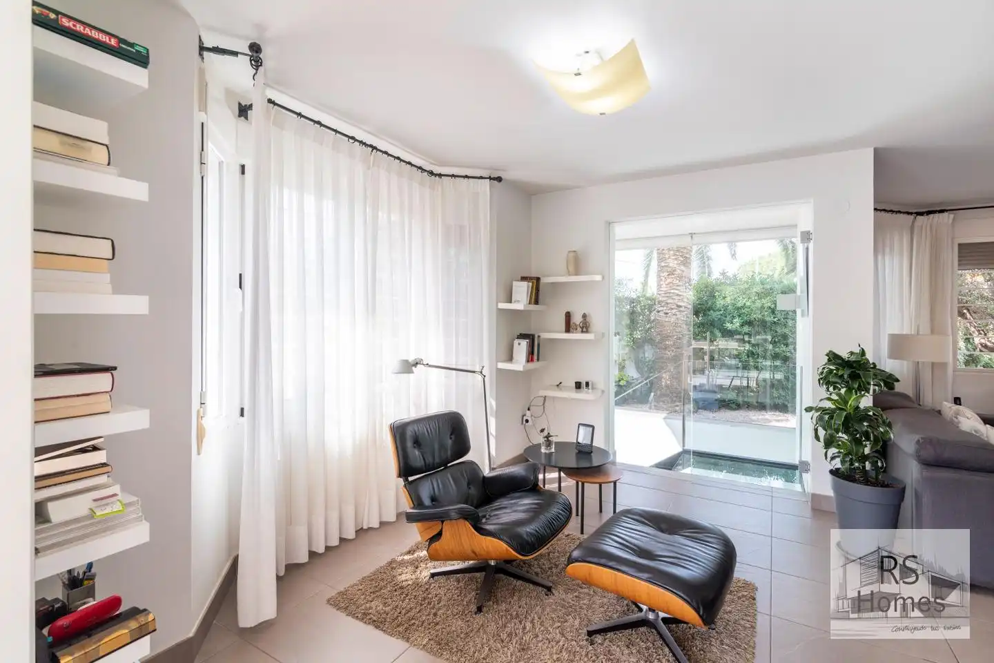 Sala d'estar de Casa o xalet en venda en L'Eliana