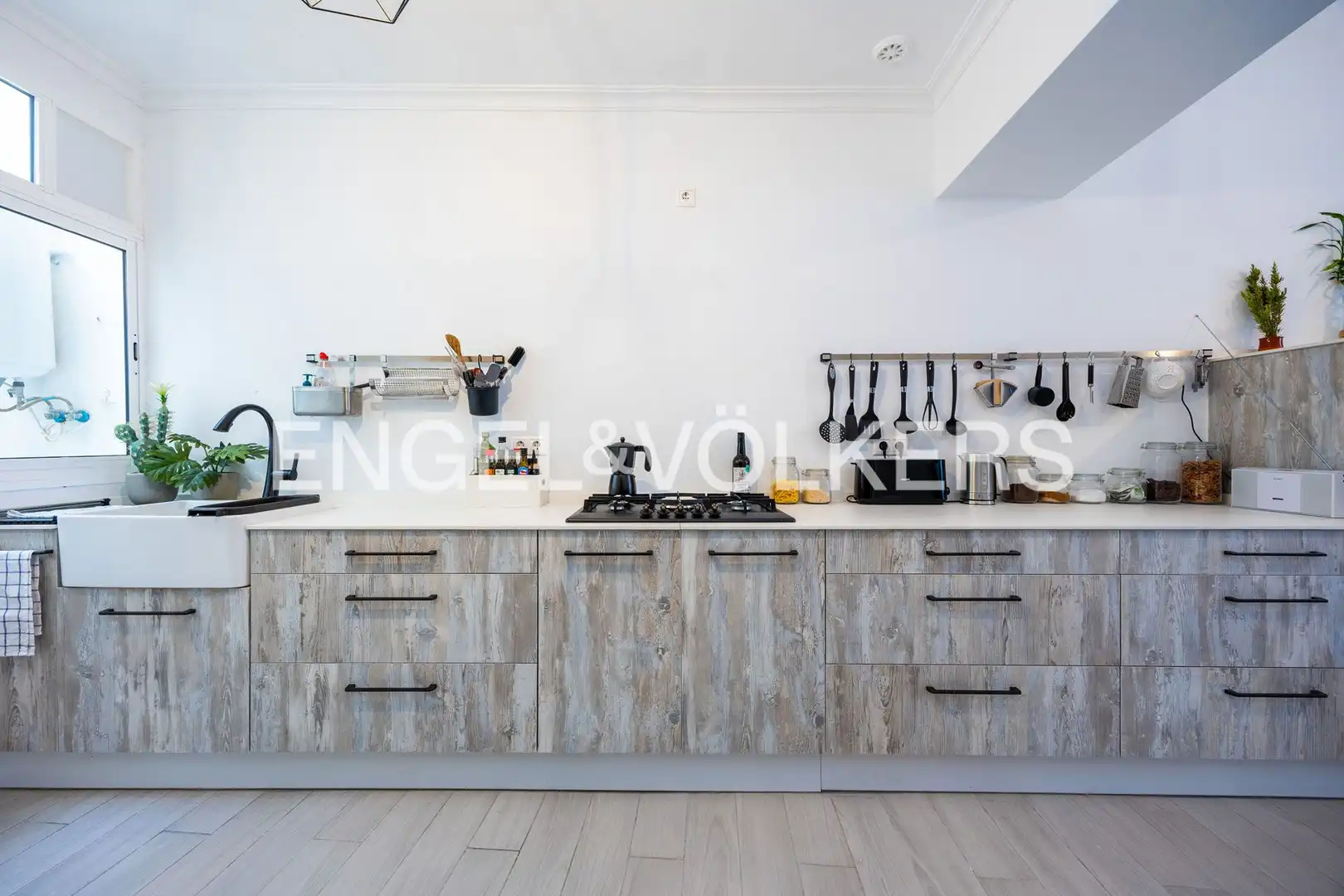 Cocina de Piso en venta en Cádiz con Calefacción, Amueblado y Balcón
