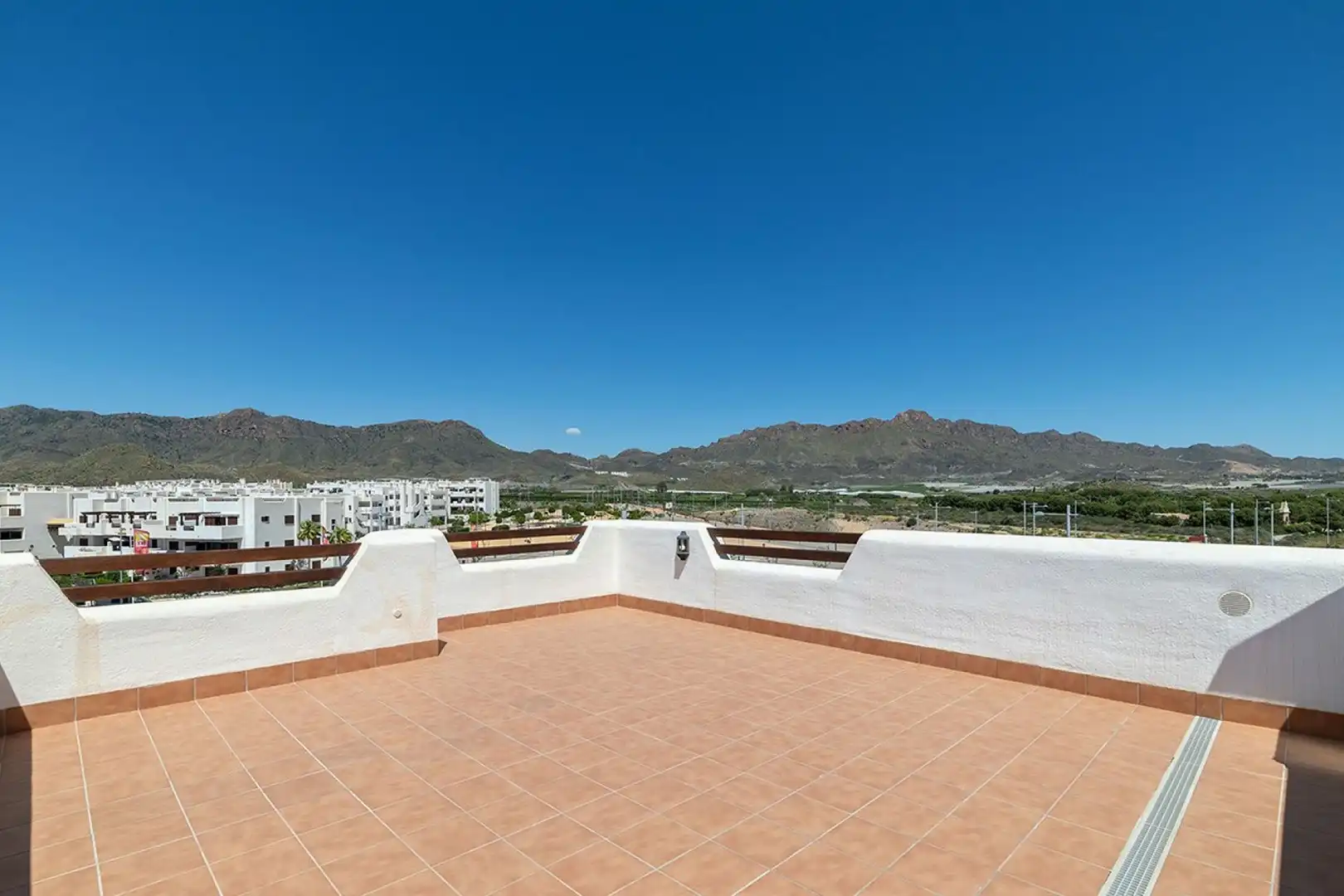 Terrasse von Dachboden zum Verkauf in Pulpí mit Klimaanlage, Heizung und Privatgarten