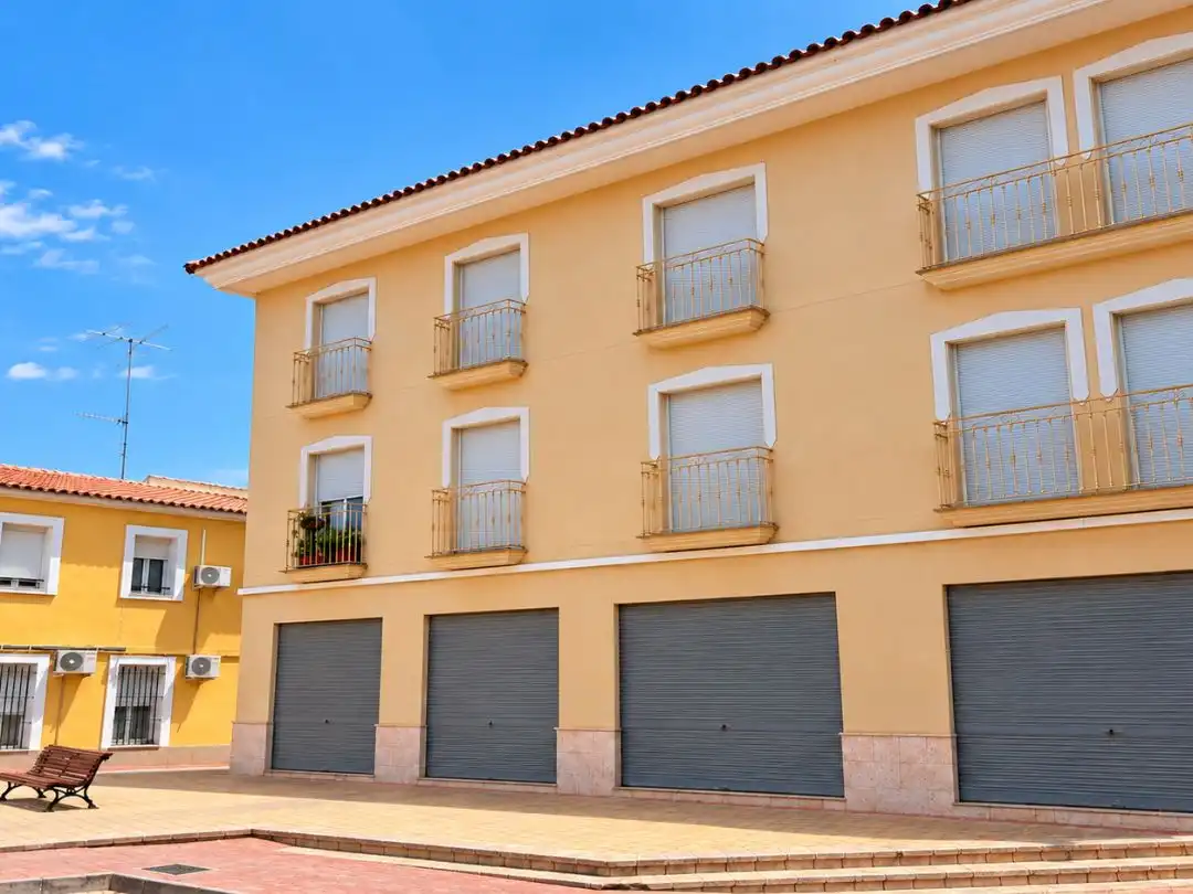 Außenansicht von Garage zur Miete in Alhama de Murcia ciudad