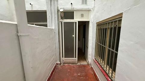 Foto 4 de Piso en venta en  Reina Victoria, Plaza de Toros - Avenida Chapí - Trinquete, Elda