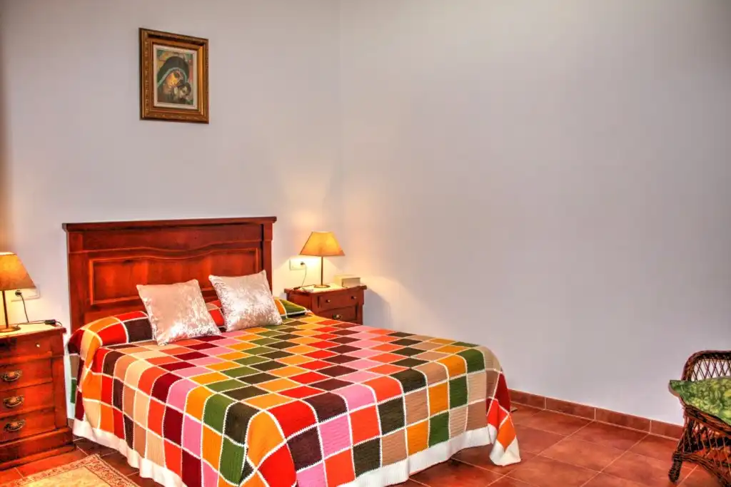 Habitación de Finca rústica en venta en Benamargosa con Aire acondicionado, Jardín privado y Terraza