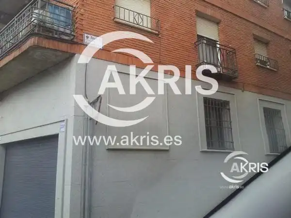 Oficina de alquiler en Plaza de Toros, Avenida Europa - San Antón